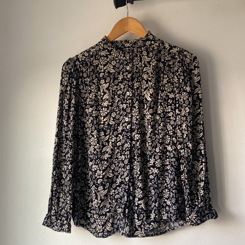 J.Crew XS Prairie Floral Drapey Button-Up Top